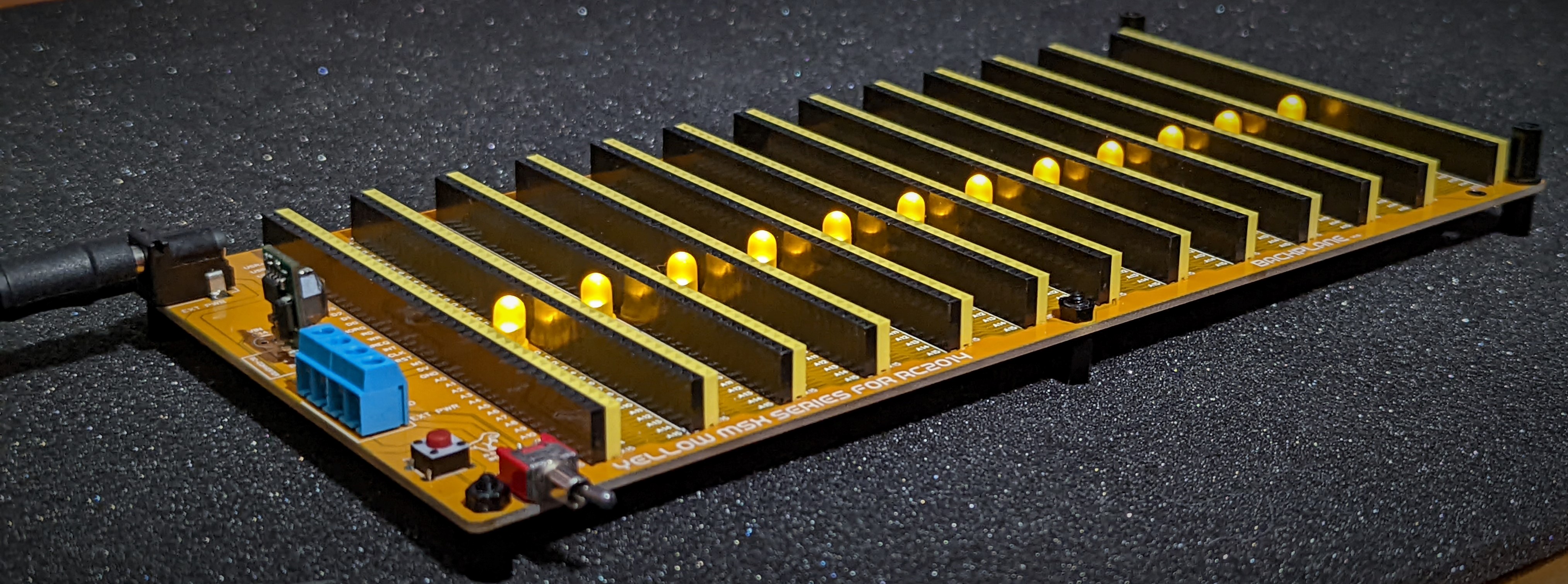12+1 backplane powered