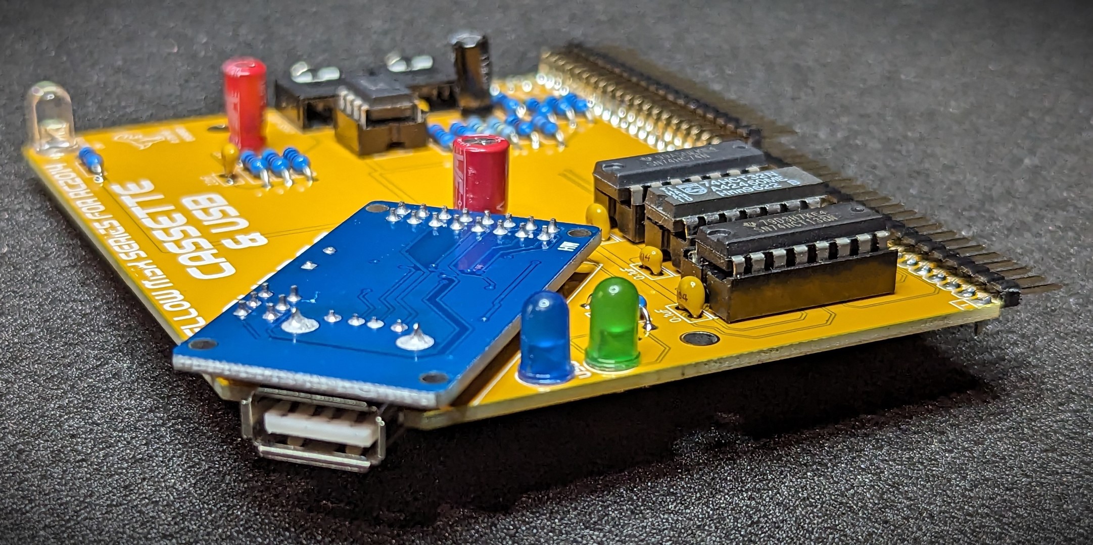 Cassette + USB